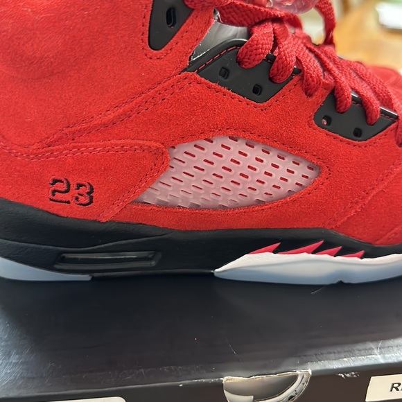 Brand New Retro GS Raging Bull Jordan’s - Picture 8 of 10